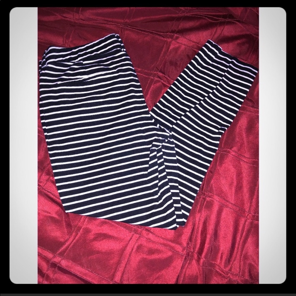 Old Navy Striped Pixie 🧚‍♂️ Pants